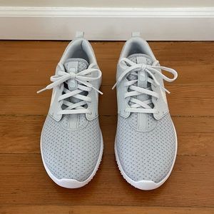 Nike Women's 2020 Roshe G Golf Shoes (WORN ONCE)